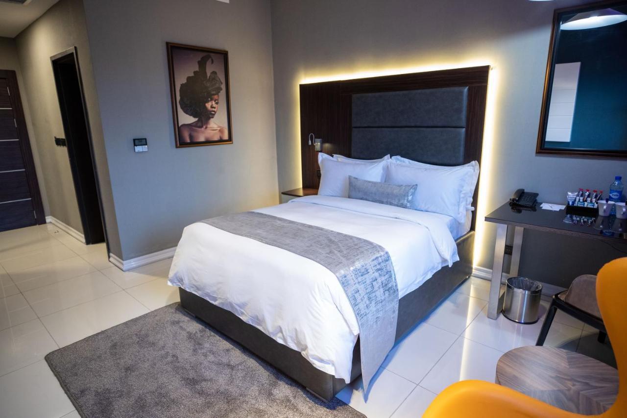 Bon Hotel Tripod Owerri Luaran gambar